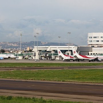 Reviews Algiers Houari Boumediene Airport