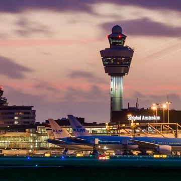 Reviews Amsterdam Schiphol Airport