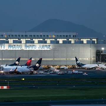 Mexico City International Airport (Mexico City, Mexico) - reviews