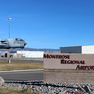 Montrose Regional Airport