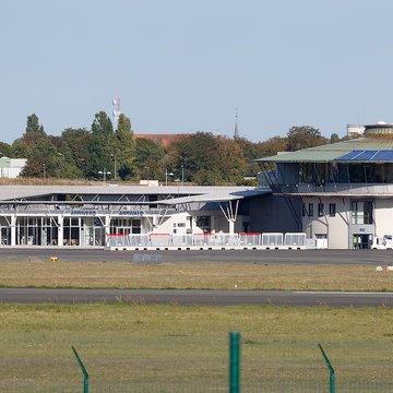 Reviews Poitiers ? Biard Airport